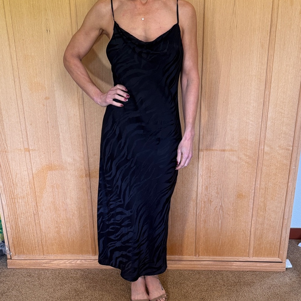 Elegant Black Midi Dress